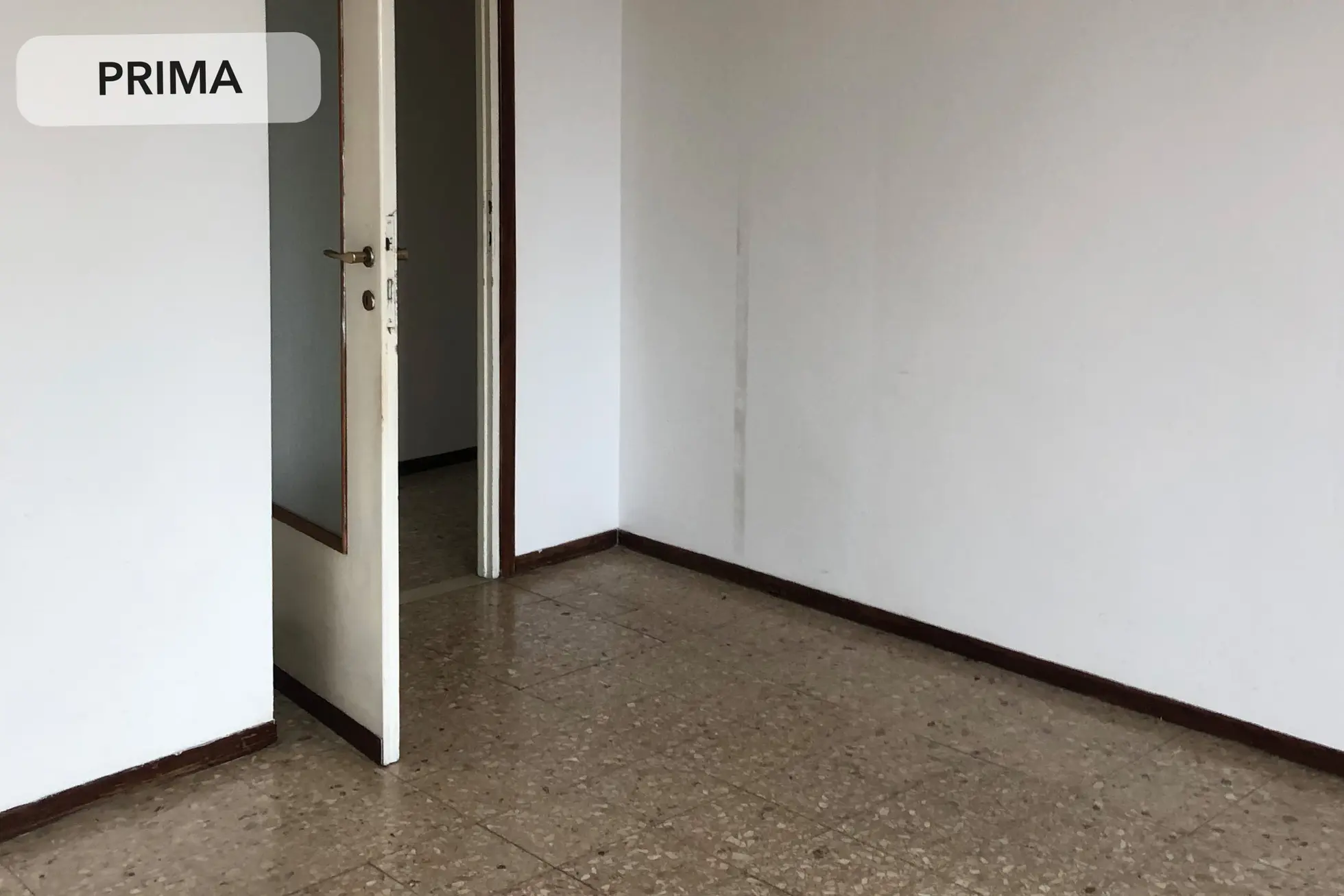 Immagine dell'appartamento prima della ristrutturazione